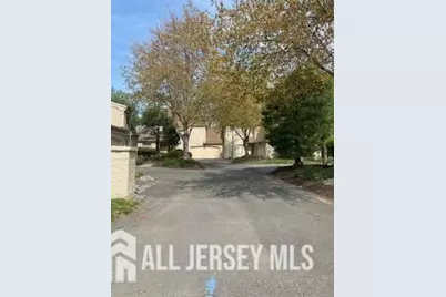 89 Gate House Lane, Edison, NJ 08820 - Photo 2