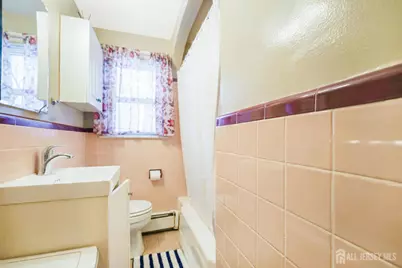 111 Kosciusko Avenue, South Plainfield, NJ 07080 - Photo 16