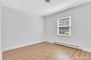 326 Nantuckett Ln, Monroe Township, NJ 08831 - Photo 18