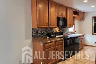 12 Burlew Pl, Sayreville, NJ 08859 - Photo 1