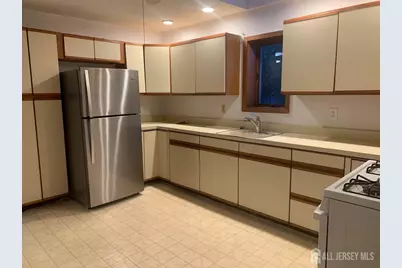 11 S Pelham Avenue, Edison, NJ 08344 - Photo 6