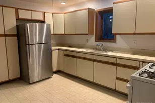 11 S Pelham Ave, Edison, NJ 08344 - Photo 6