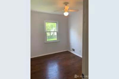 11 S Pelham Avenue, Edison, NJ 08344 - Photo 8