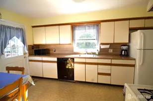 310 Sanford Ave, Dunellen, NJ 08812 - Photo 8