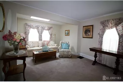 310 Sanford Avenue, Dunellen, NJ 08812 - Photo 6