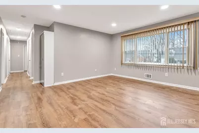 118 Arlington Avenue, South Plainfield, NJ 07080 - Photo 6