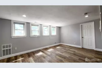 111 Demorest Avenue #2nd, Avenel, NJ 07001 - Photo 8