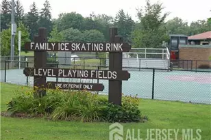 27 Judson St, Edison, NJ 08837 - Photo 6