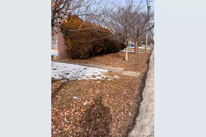 121 Woodbridge Avenue, Sewaren, NJ 07077 - Photo 2