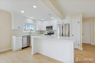 59 Yorkshire Dr, Monroe Township, NJ 08831 - Photo 6