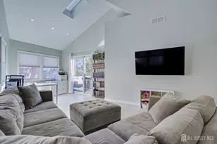 9 Olden Rd, Edison, NJ 08817 - Photo 20