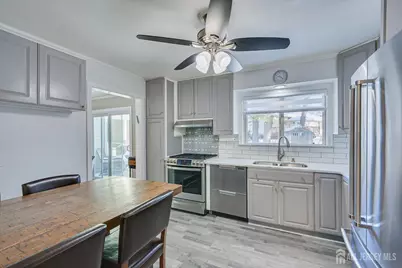 9 Olden Road, Edison, NJ 08817 - Photo 16