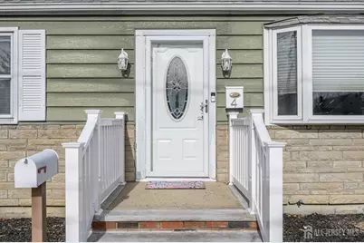 4 North Street, Spotswood, NJ 08884 - Photo 2
