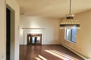 155 Chatham Dr, Monroe Township, NJ 08831 - Photo 8