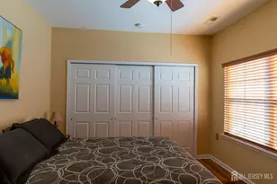 125 Fontaine Ct, Monroe Township, NJ 08831 - Photo 24