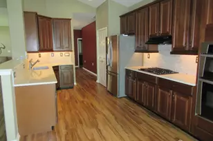 125 Fontaine Ct, Monroe Township, NJ 08831 - Photo 12
