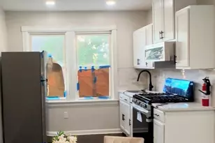 23 W Christoph Ave, Trenton, NJ 08618 - Photo 2