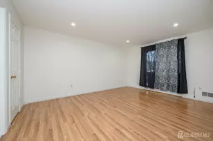 303 Michaels Ct, Woodbridge Township, NJ 07095 - Photo 14