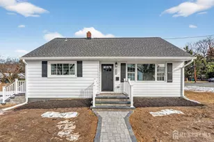 358 Fairfield Way, Keyport, NJ 07735 - Photo 2