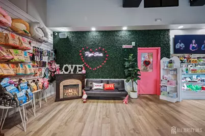 15 Morris Avenue, Long Branch, NJ 07740 - Photo 18