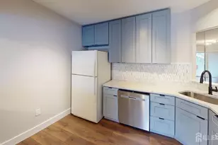 29 Chatham Square, Sayreville, NJ 08859 - Photo 14