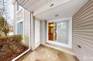 29 Chatham Square, Sayreville, NJ 08859 - Photo 18