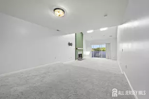 806 Jesse Way, Piscataway Township, NJ 08854 - Photo 2