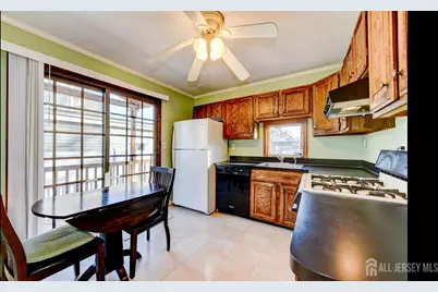 112 Madison Drive, South Plainfield, NJ 07080 - Photo 14