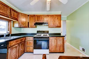 112 Madison Dr, South Plainfield, NJ 07080 - Photo 16
