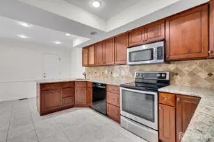 21 Stone Run Rd, Bedminster Township, NJ 07921 - Photo 10