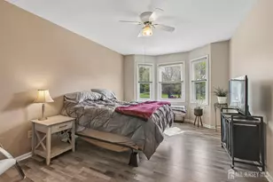 107 Lloyd Ct, East Brunswick Township, NJ 08816 - Photo 16