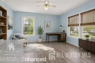 107 Lloyd Ct, East Brunswick Township, NJ 08816 - Photo 8