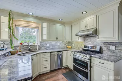 6 Brittany Way, South Brunswick Township, NJ 08824 - Photo 18