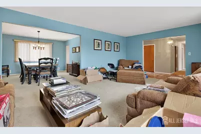 30 Iroquois Drive, Sayreville, NJ 08859 - Photo 6