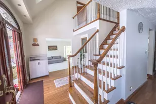 35 Warwick Rd, Colonia, NJ 07067 - Photo 6