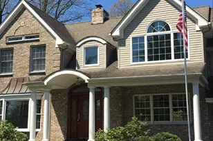 35 Warwick Rd, Colonia, NJ 07067 - Photo 2