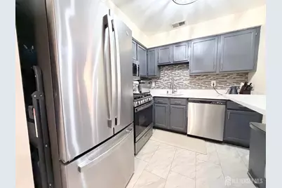 226 Waterford Drive, Edison, NJ 08817 - Photo 2