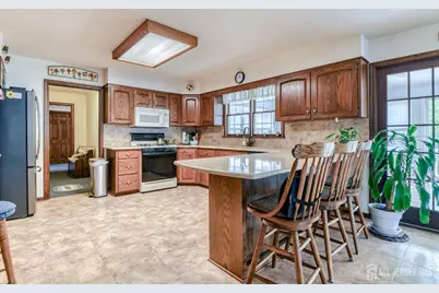 12 Church Lane, East Brunswick Township, NJ 08816 - Photo 2