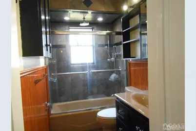 512 Sharon Garden Drive, Woodbridge Township, NJ 07095 - Photo 10