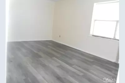 512 Sharon Garden Drive, Woodbridge Township, NJ 07095 - Photo 12