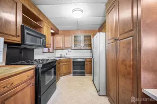 47 Stony Rd, Edison, NJ 08817 - Photo 10