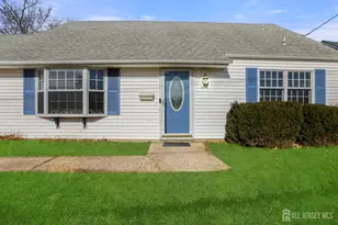 24 Frederick Ave, Colonia, NJ 07067 - Photo 4