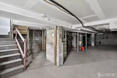 441 S Clinton Street S, East Orange, NJ 07018 - Photo 26