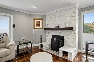 120 Diamond Ln, Old Bridge Township, NJ 08857 - Photo 4