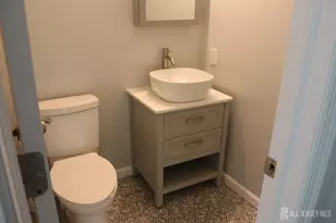 83 Pheasant Run, Edison, NJ 08820 - Photo 12