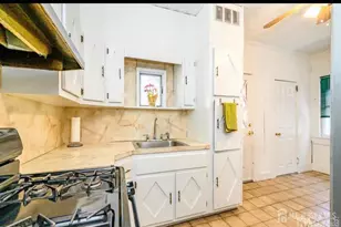 271 Woodbridge Ave, Woodbridge Township, NJ 07095 - Photo 4