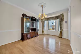 13 Heather Ct, Plainsboro Township, NJ 08536 - Photo 6