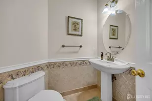 13 Heather Ct, Plainsboro Township, NJ 08536 - Photo 12