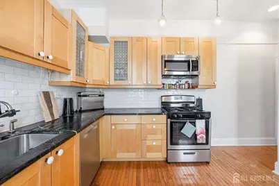 346 E Union Street, Burlington City, NJ 08016 - Photo 18