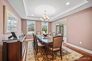 11 Gatarz Ct, East Brunswick Township, NJ 08816 - Photo 8